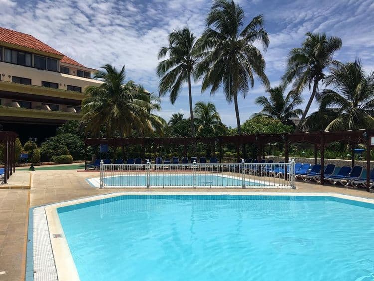 Bella Costa Hotel