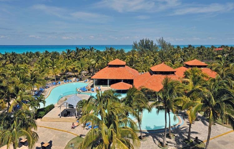 Sol Sirenas Coral Hotel