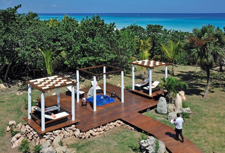 Sol Sirenas Coral Hotel