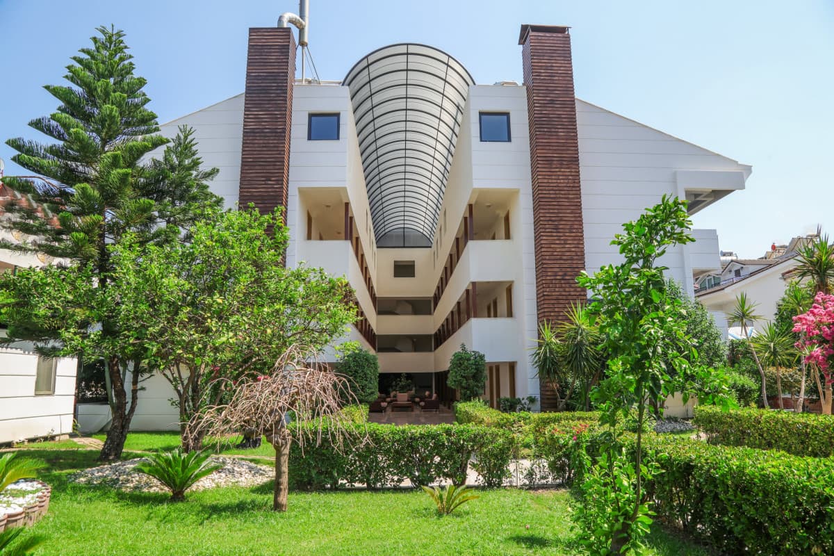 Fame Hotel