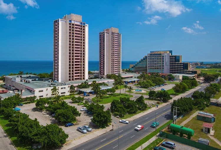 Gran Caribe Neptuno & Triton