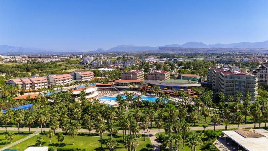 Vonresort Golden Coast Hotel