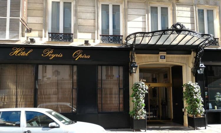 Peyris Opera Hotel