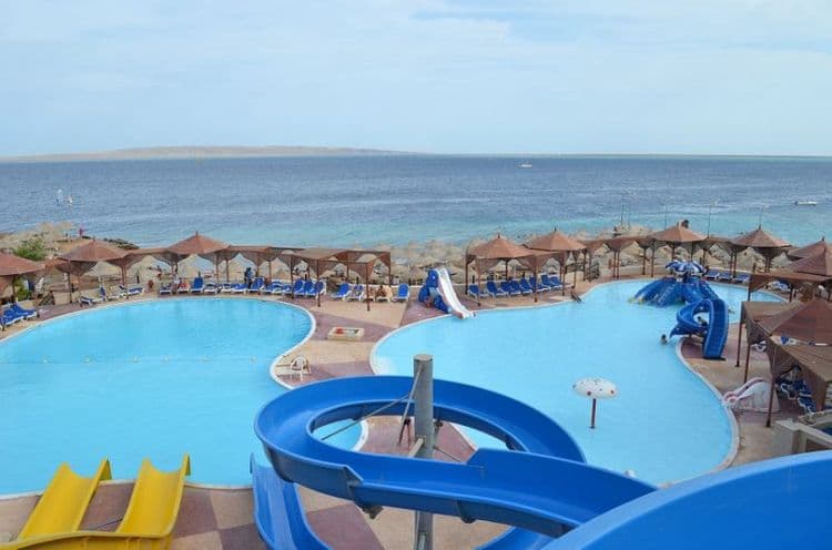 Montillon Grand Horizon Beach Resort