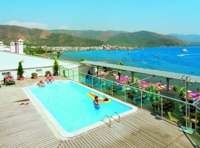 Royal Maris Hotel