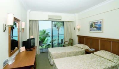 Royal Maris Hotel