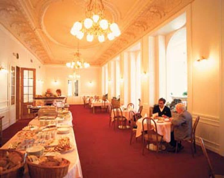 Bristol Palace