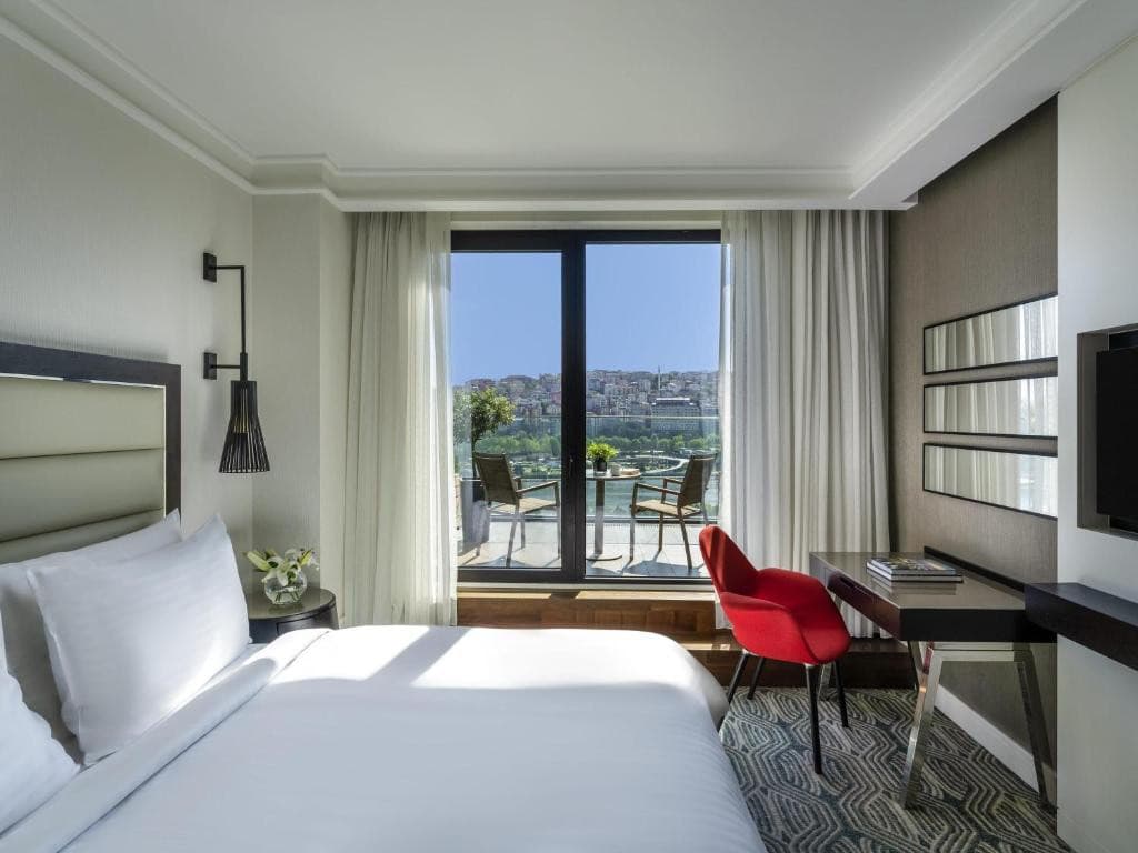 MOVENPICK HOTEL GOLDEN HORN