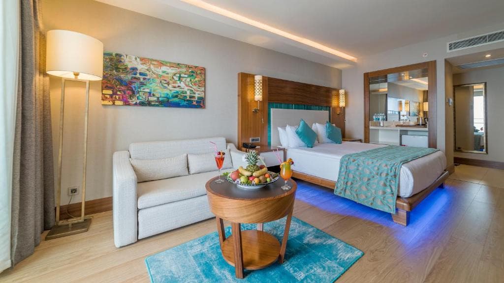 Ramada Resort Kusadasi & Golf