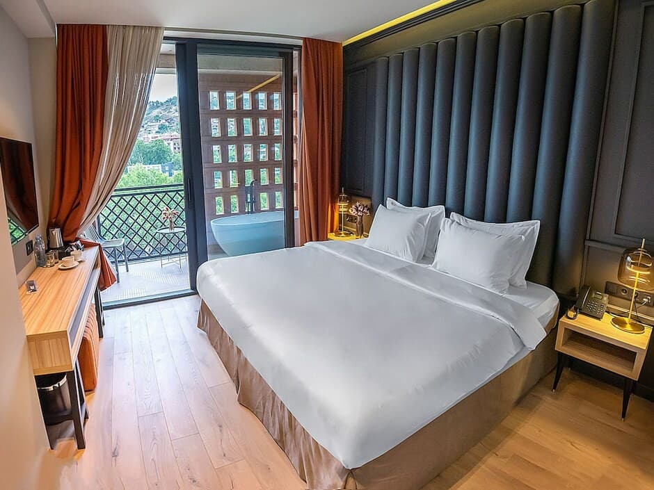 Sandali Metekhi Boutique Hotel