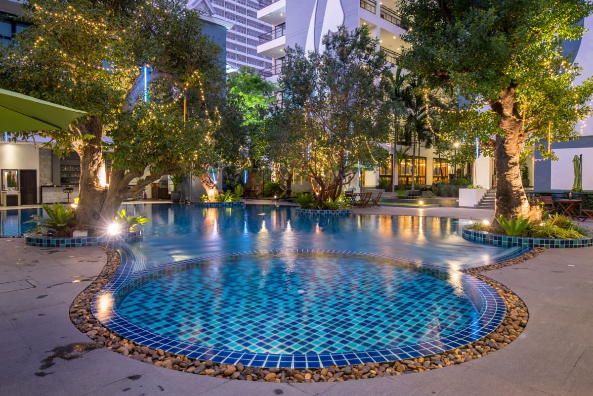 BAYBEACH RESORT JOMTIEN