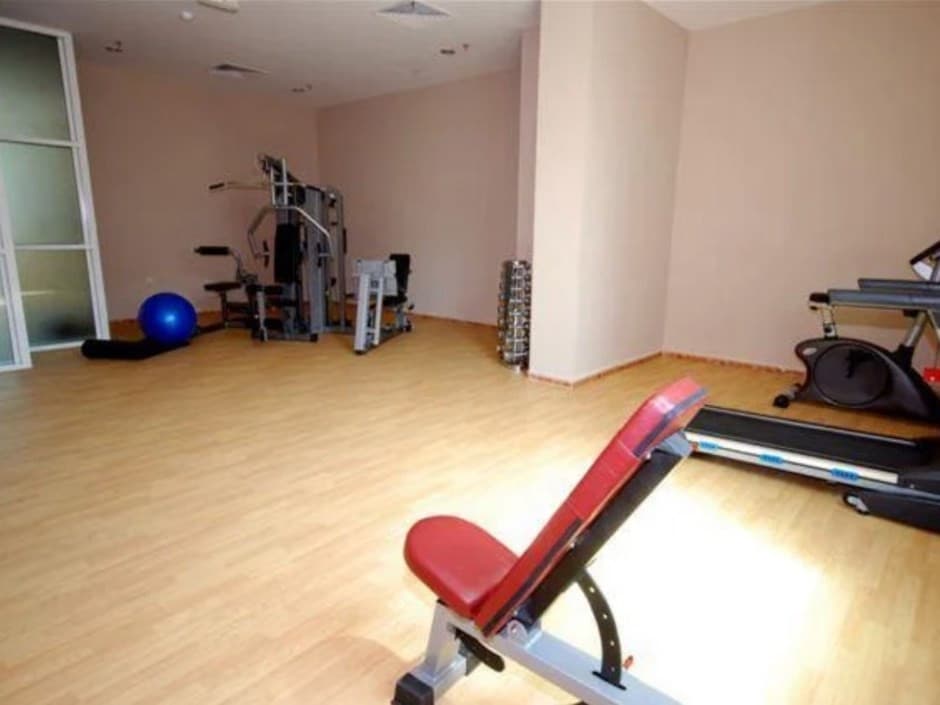 Al Bustan Tower Hotel Suites