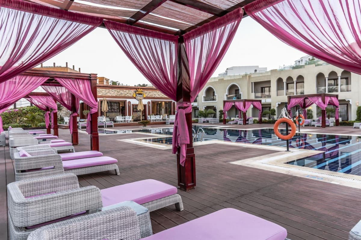 Sunrise Arabian Beach Resort - Grand Select 