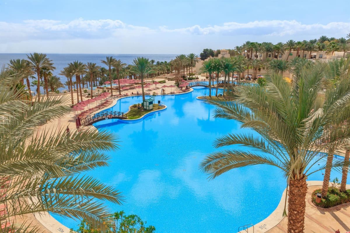 Grand Rotana Resort