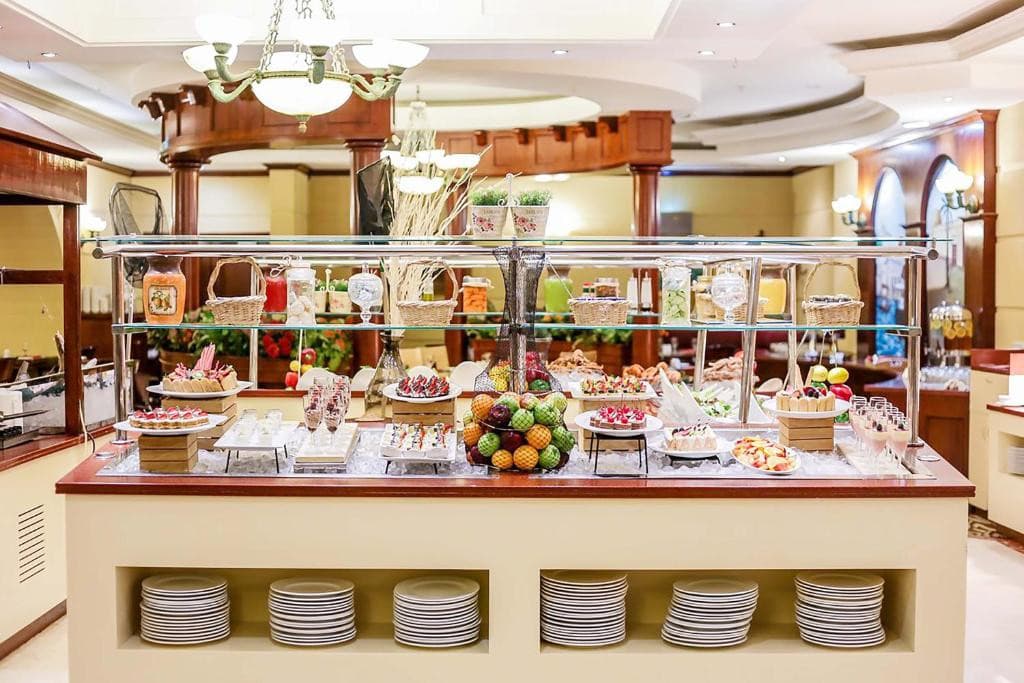 Carlton Palace Hotel
