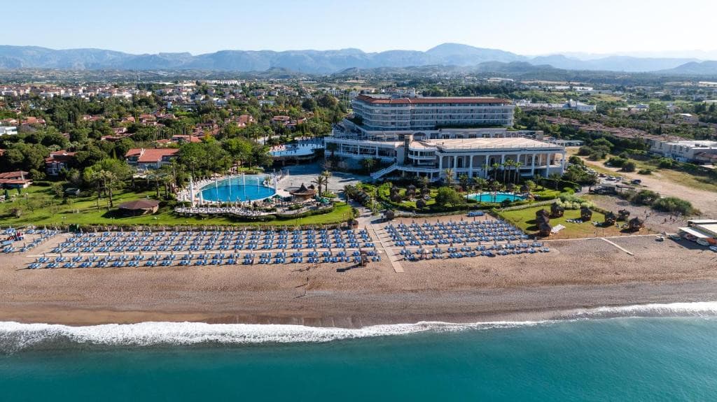 Starlight Resort Hotel