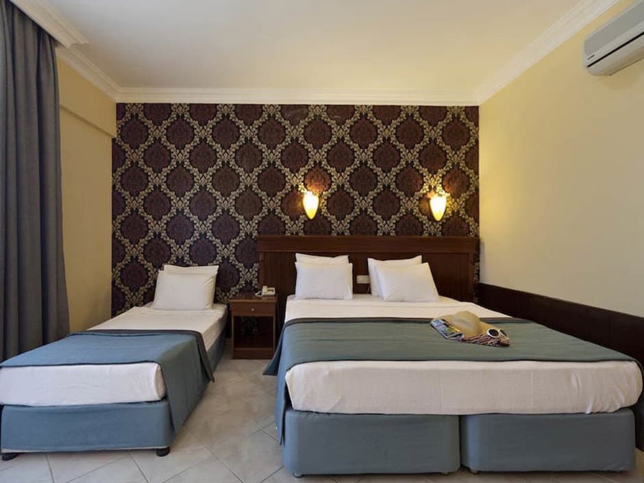 Golden Age Crystal Bodrum