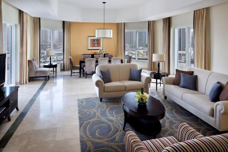 Dubai Marriott Harbour Hotel & Suites