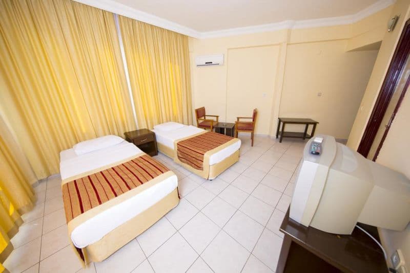 Klas Dom Hotel