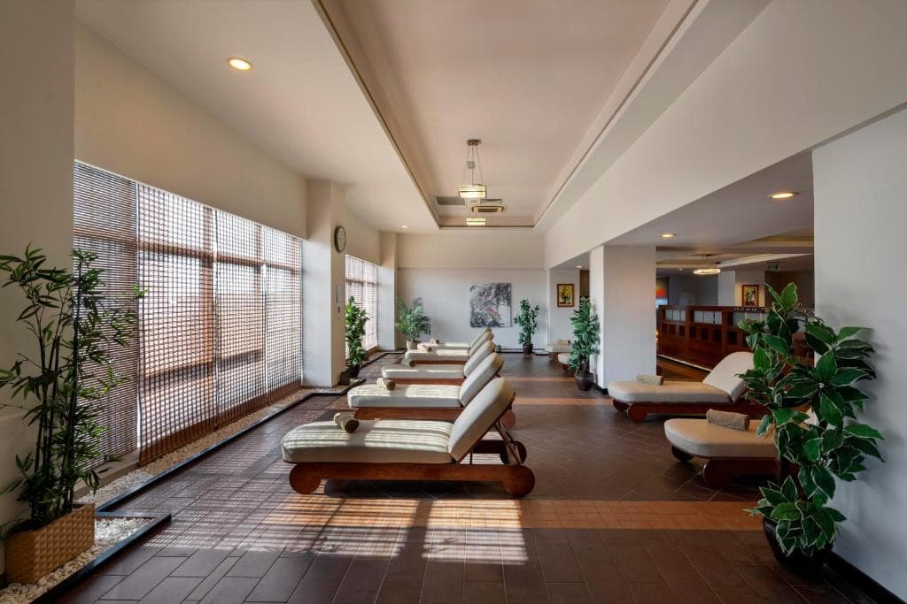 Limak Lara De Luxe Hotel & Resorts