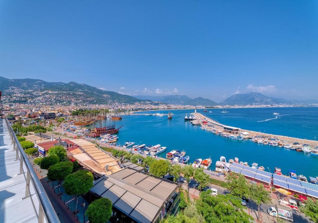 Seaport Hotel
