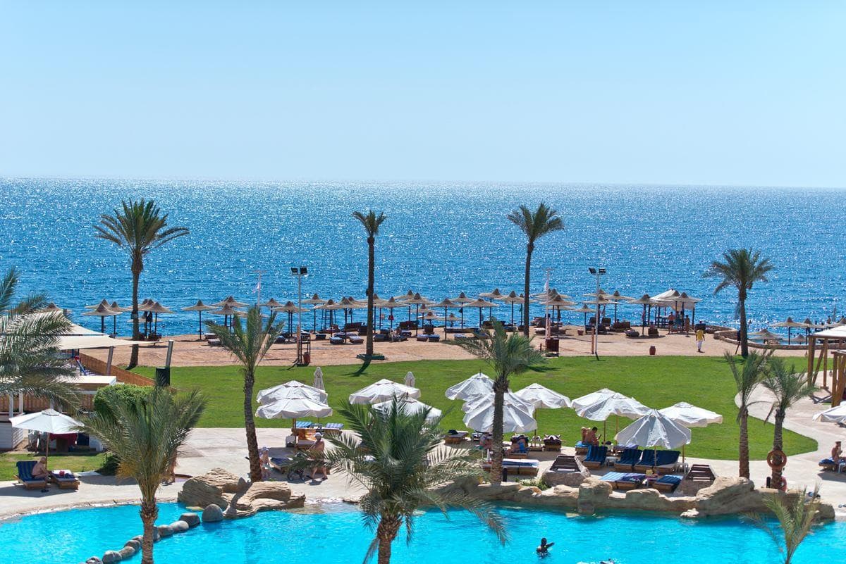 Shores Amphoras Resort