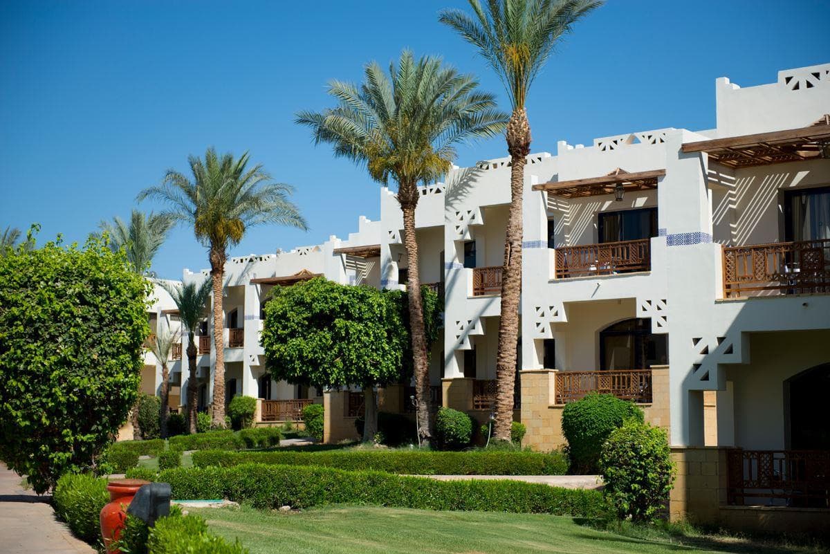 Shores Amphoras Resort