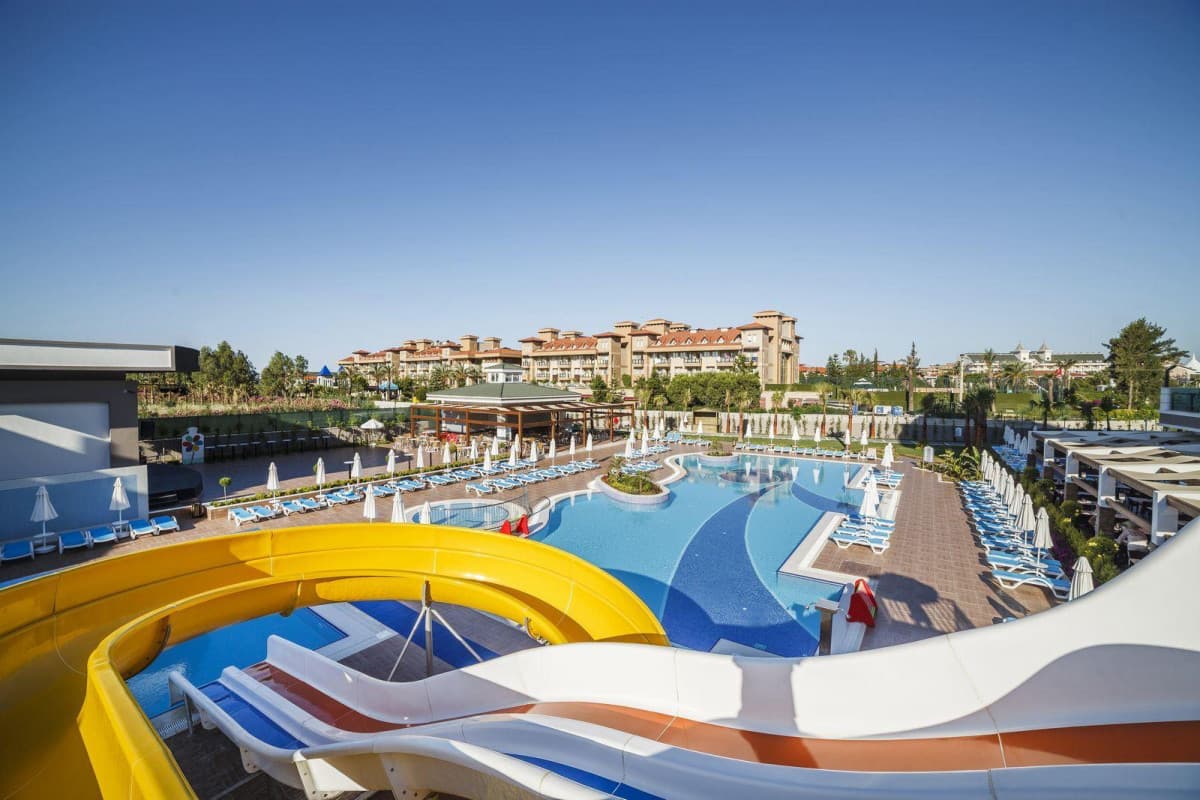 Luna Blanca Resort & Spa Hotel