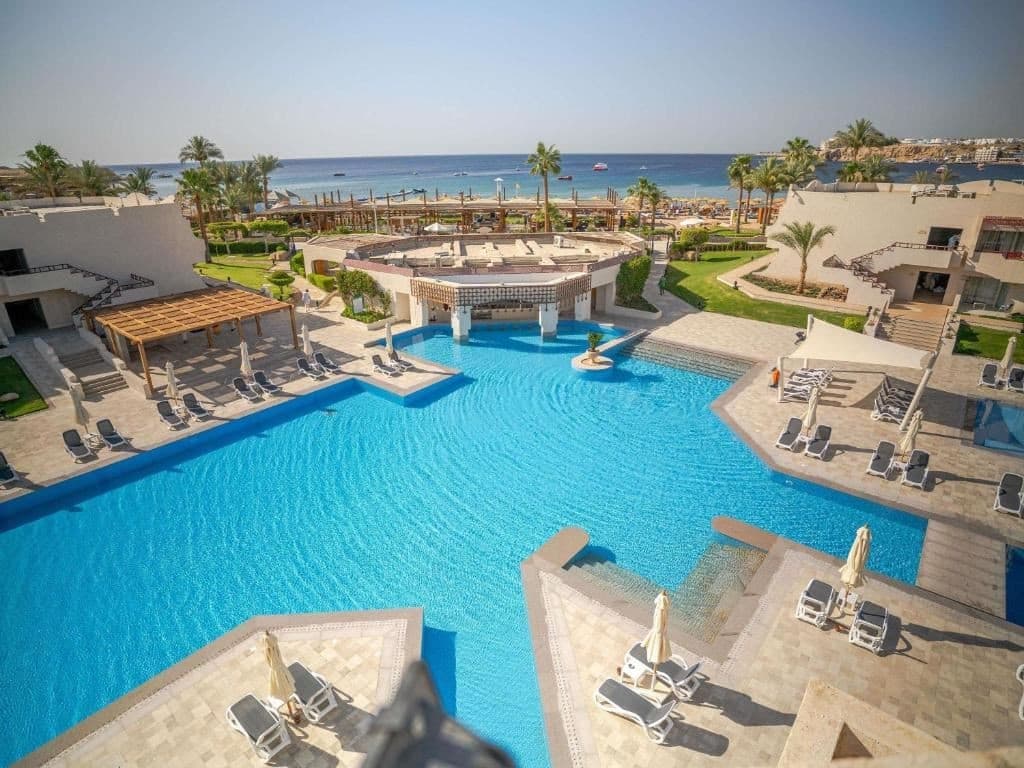 PROMENADE RESORT- BEACH SIDE(EX. MARRIOTT RESORT - BEACH SIDE)