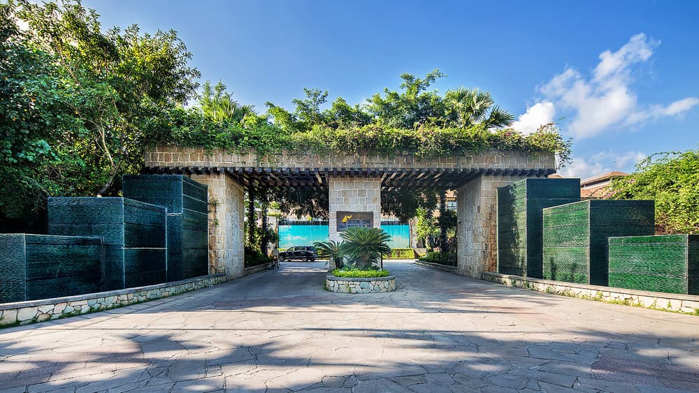 Yalong Bay Villas & Spa
