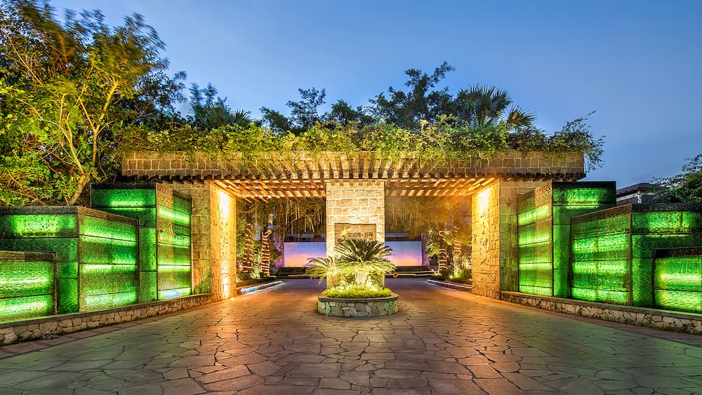 Yalong Bay Villas & Spa