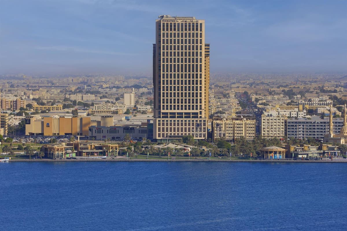 Doubletree By Hilton Sharjah Waterfront Hotel & Residences