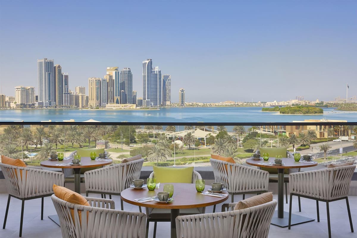 Doubletree By Hilton Sharjah Waterfront Hotel & Residences