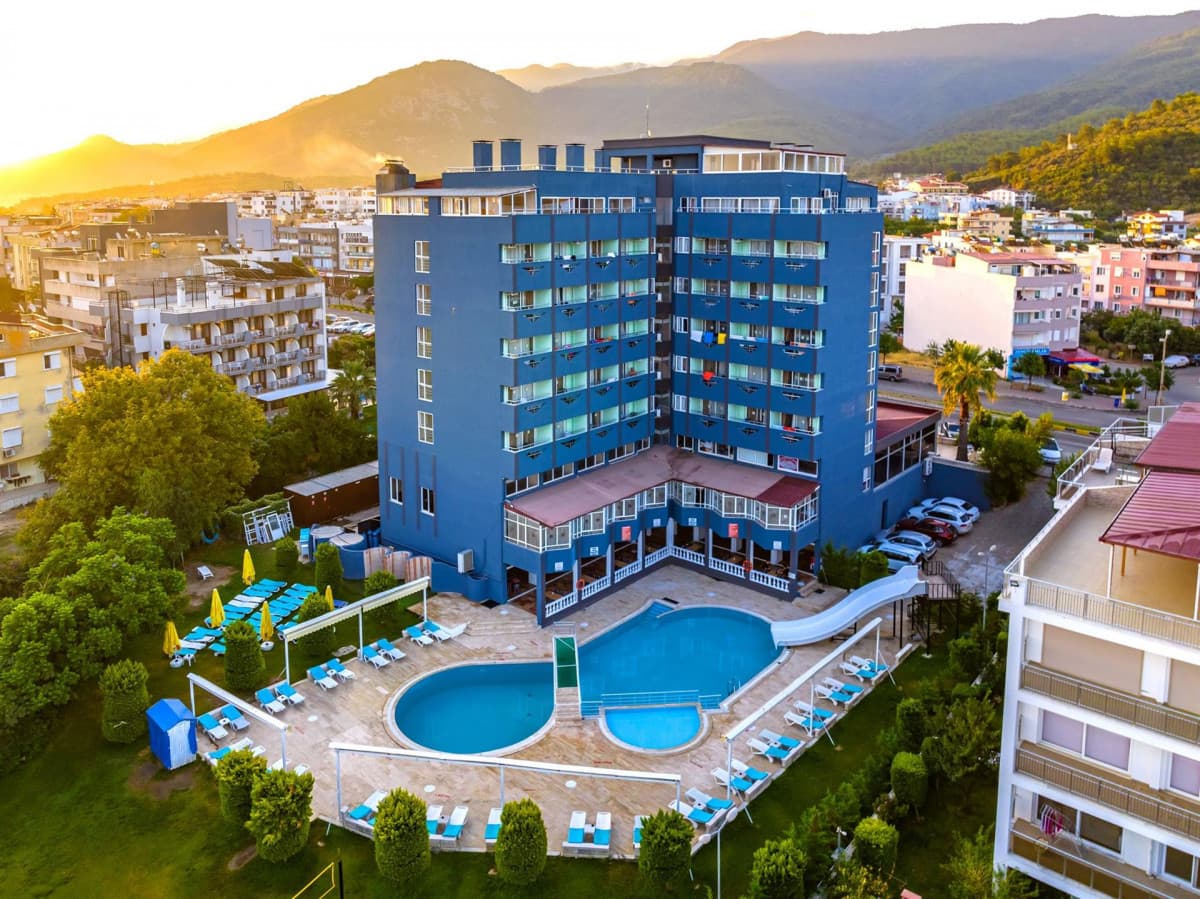 Green Gold Hotel
