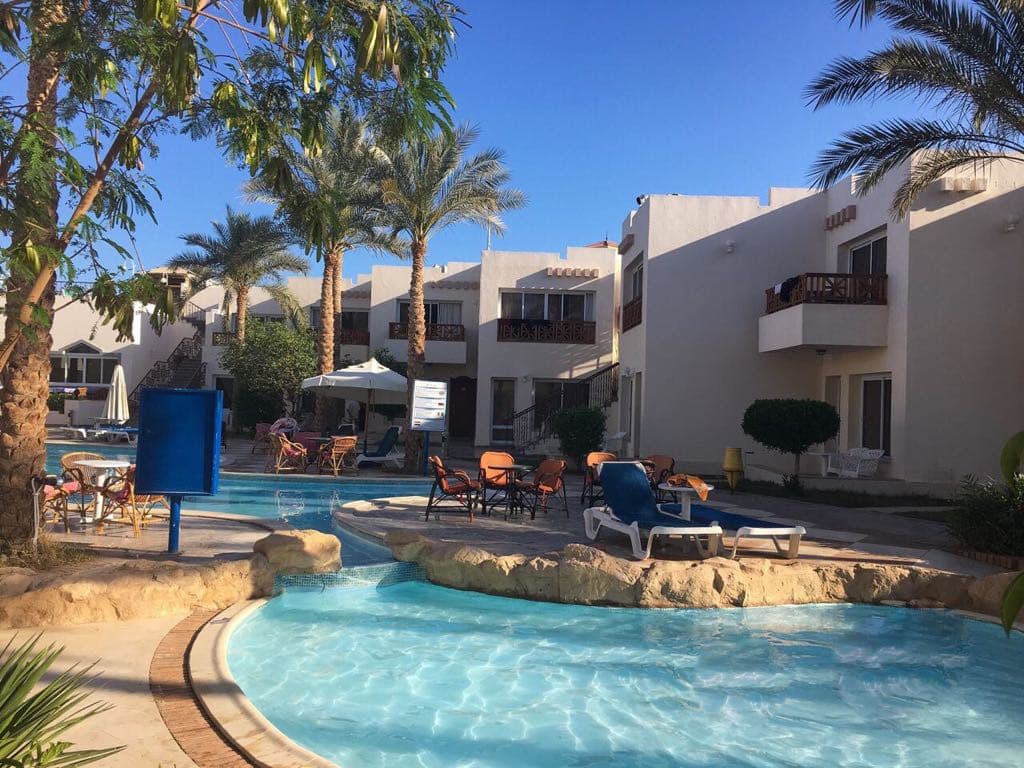 New Tiran Hotel