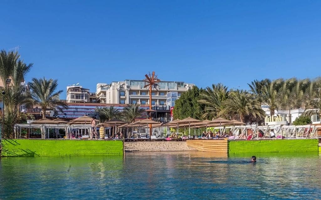 Elysees Hotel