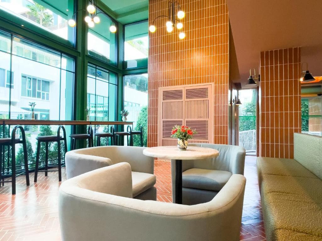 HAPPIHAUS HOTEL