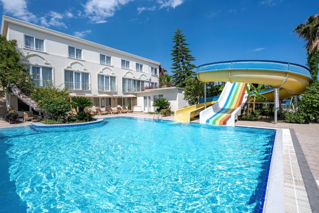 Club Marakesh Beach Hotel