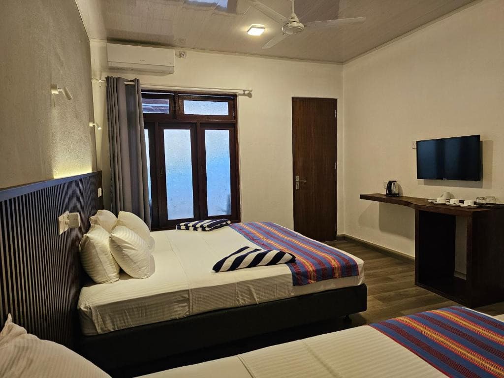 GARDEN ROOMS BY LAGOON VIEW