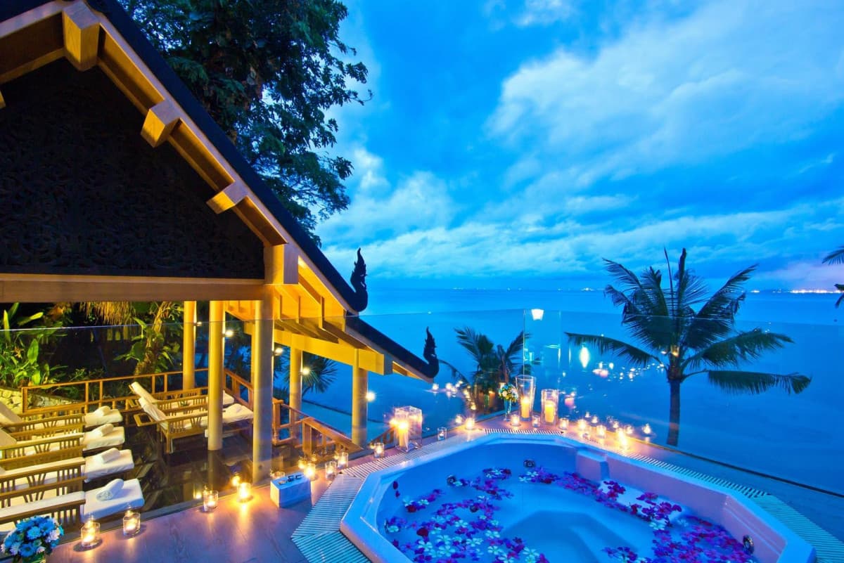 Royal Wing Suites & Spa