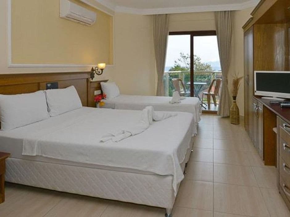 Adaburnu Golmar Beach Hotel