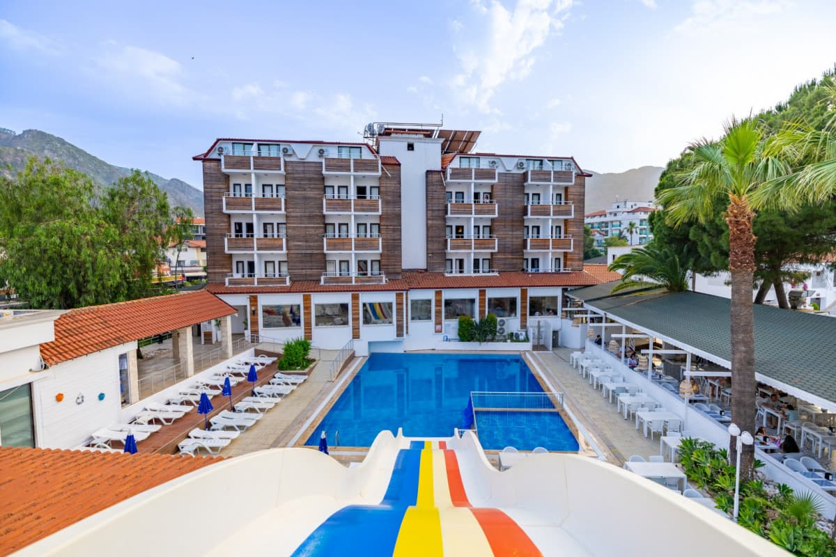 Club Munamar Beach Resort