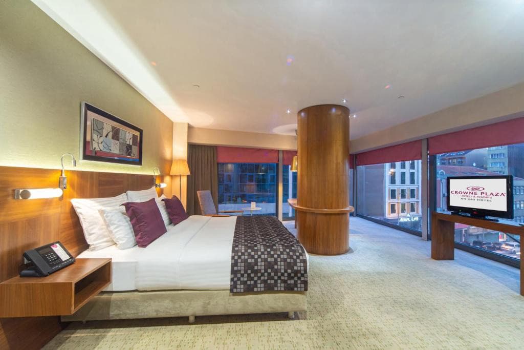 CROWNE PLAZA ISTANBUL HARBIYE
