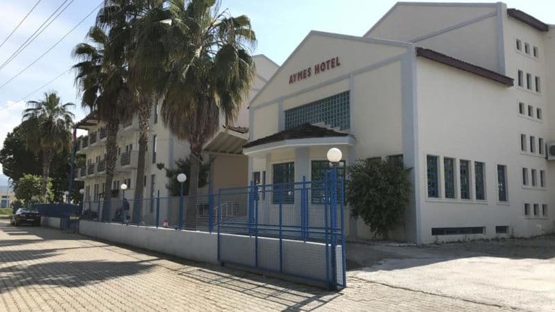 Aymes Hotel
