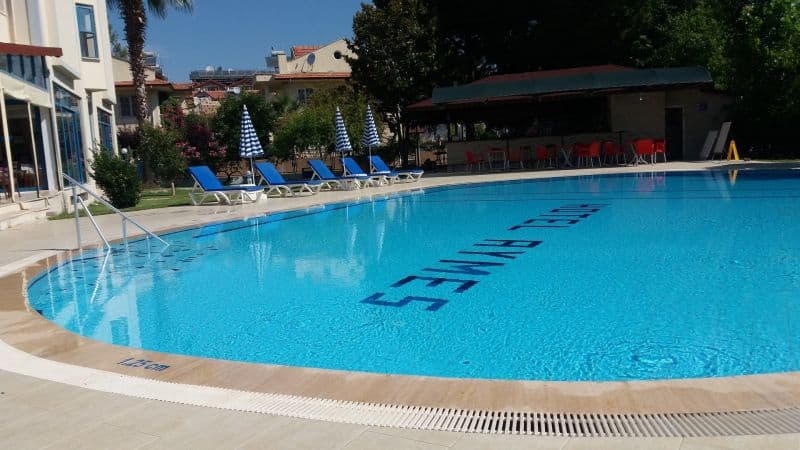 Aymes Hotel