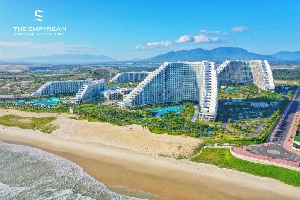 THE EMPYREAN CAM RANH BEACH RESORT