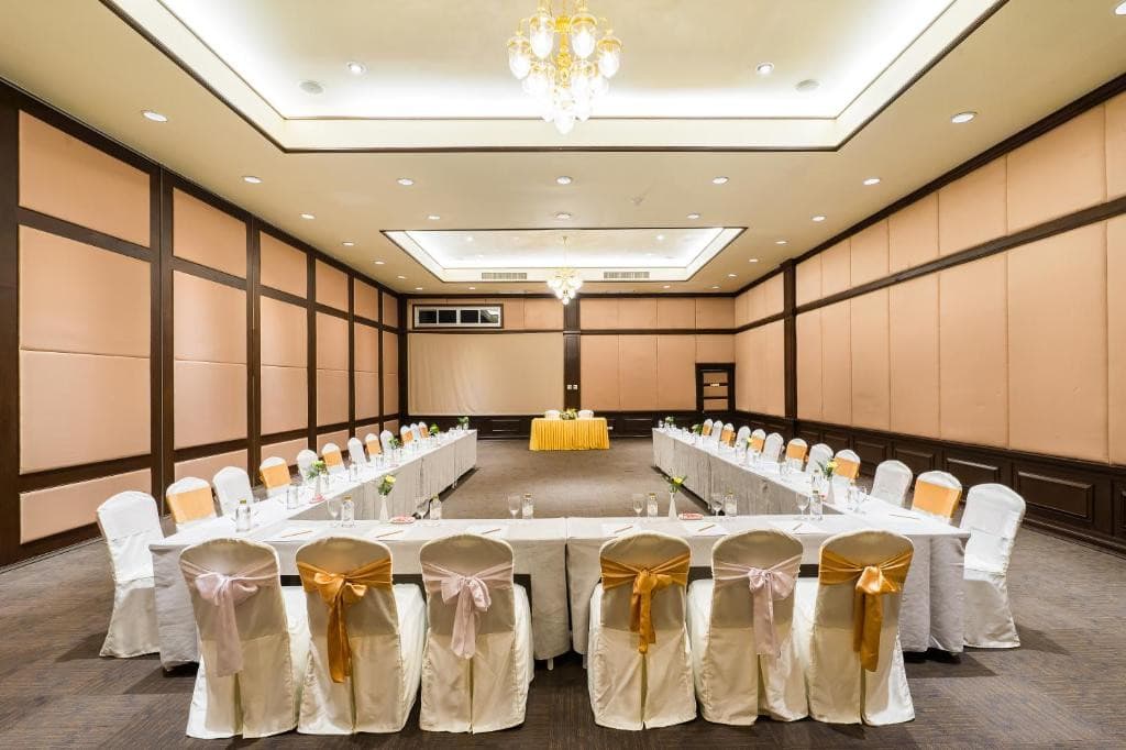 Wora Bura Hua Hin Resort & Spa