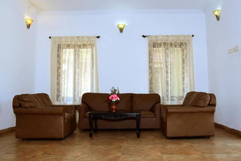 White Square Nirvana Holiday Villas