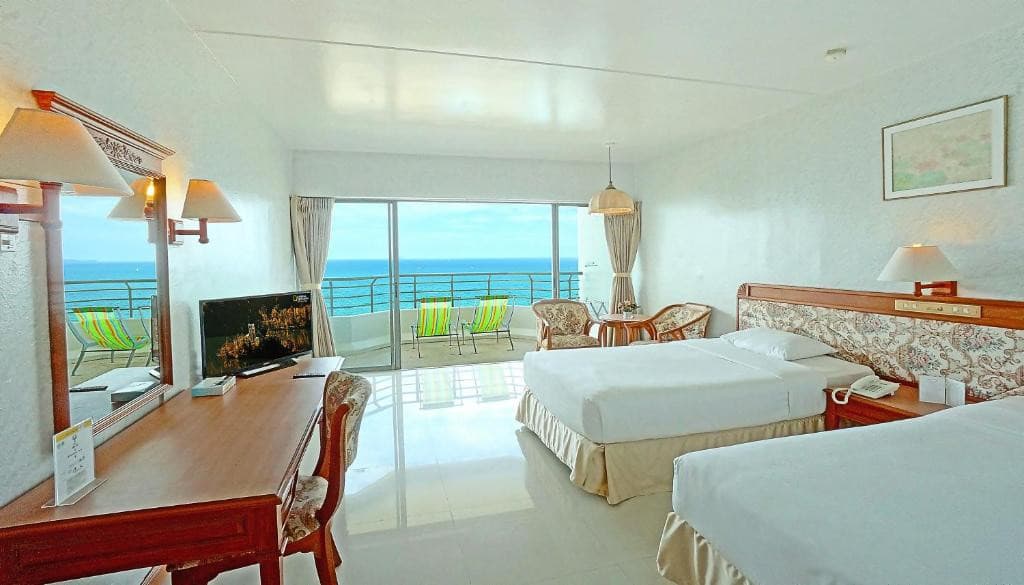 Pattaya Park Beach Resort