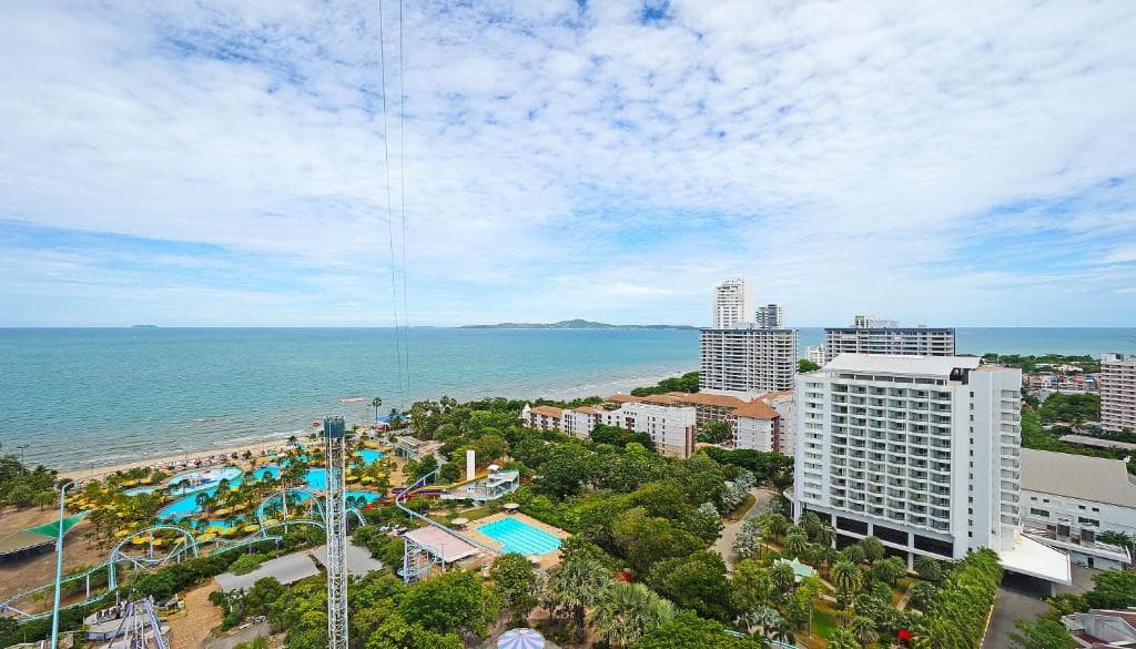 Pattaya Park Beach Resort